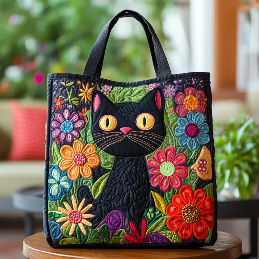 Gehaakte Vintage Tas "Zwarte Kat in Bloemen" — Folk